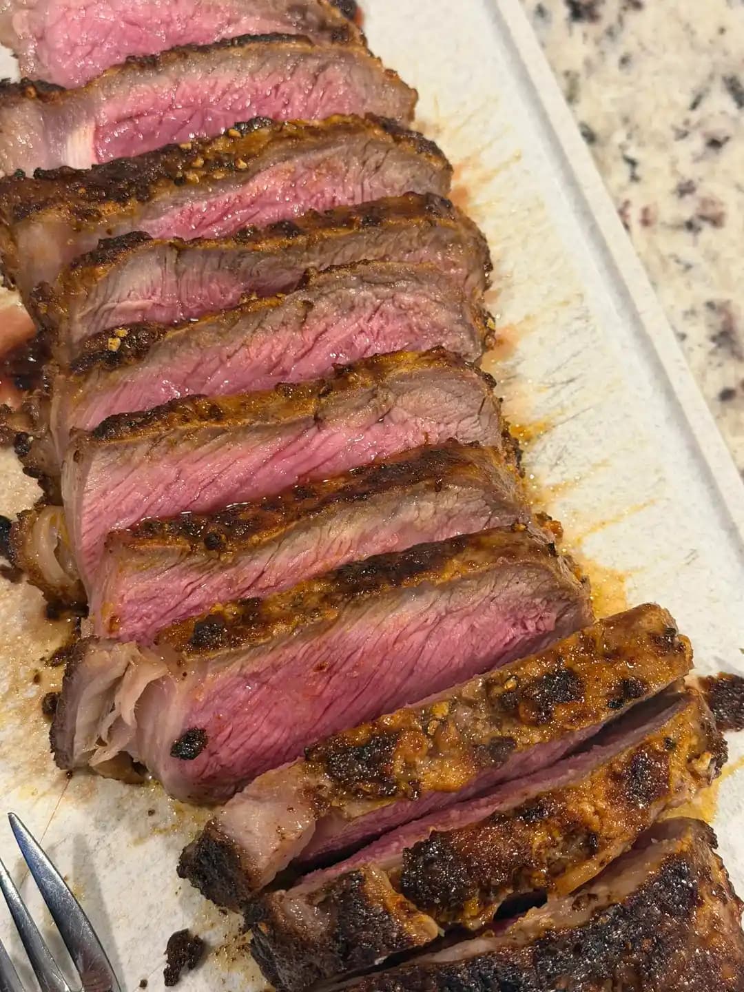 Air Fryer ile Costco NY Strip Biftek Pişirme: Restoran Kalitesinde Sonuçlar