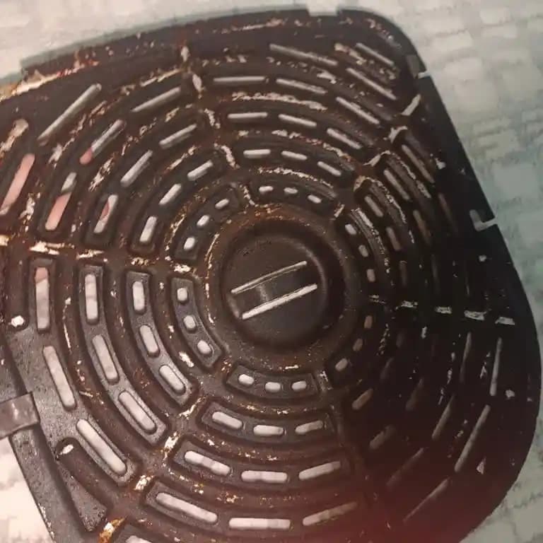 Air Fryer Kullanımında Ortak Koku Sorunları ve Çözüm Yöntemleri