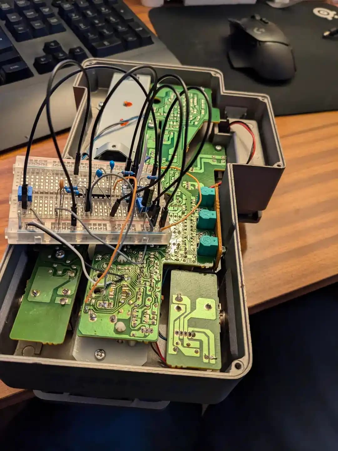 Ibanez WD7 Wah Pedal Onarımı: NJM2777 Alternatifi V2164 Entegre Kullanımı ve Üretim Teknikleri