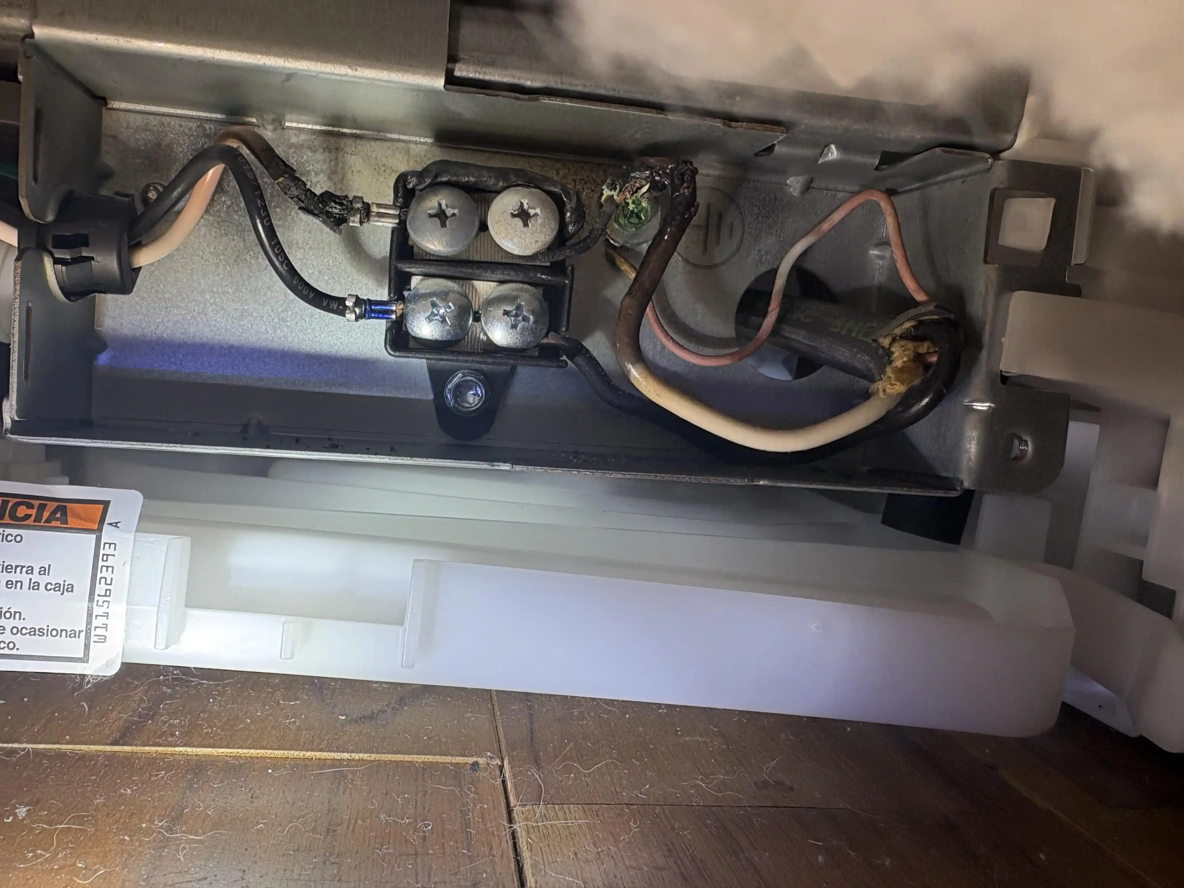 Maytag Bulaşık Makinesi Elektriksel Sorunları: Yanık Kablo ve Onarım Yöntemleri