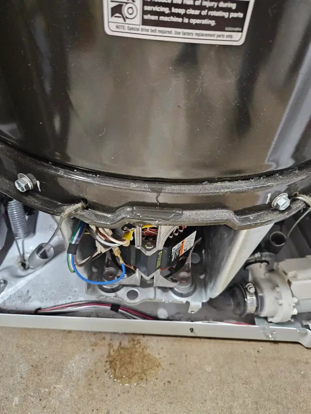 SpeedQueen Çamaşır Makinesi Tub Contası Sızıntısı ve Çözüm Yöntemleri