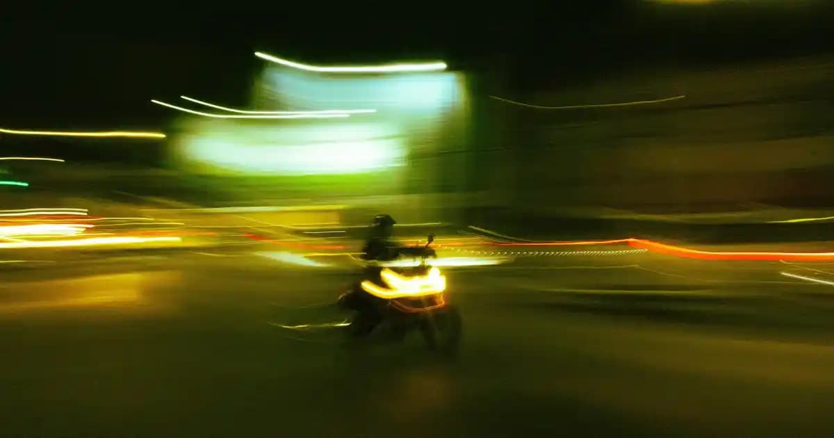 Miele C1 Junior PowerLine: Kompakt Elektrikli Süpürge Teknik Özellikleri ve Kullanım Alanları