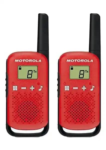 Motorola TLKR-T42 Kırmızı PMR El Telsizi: Güçlü, Ekonomik ve Dayanıklı Dış Mekan İletişim Çözümü