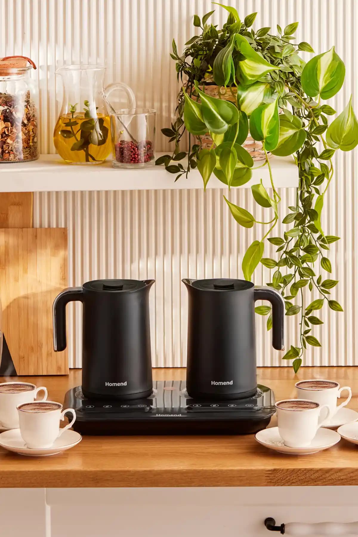 HOMEND Pottoman Plus 1888H: 1000 W güçte 12 fincan kapasiteli Türk kahvesi makinesi