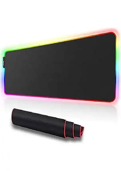 Batcell RGB12 ve Claw's Raptor Mousepad Karşılaştırması: Hangi Model Sizin İçin Uygun