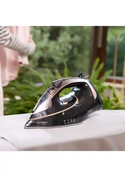 Fakir Onyx Buharlı Ütü: Güçlü Performans ve Kullanıcı Dostu Tasarım Özellikleri