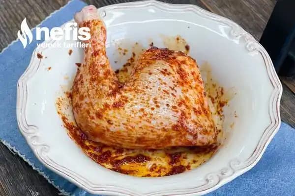Air Fryer'da Kemiksiz Derisiz Tavuk Butu Pişirme Teknikleri ve İpuçları