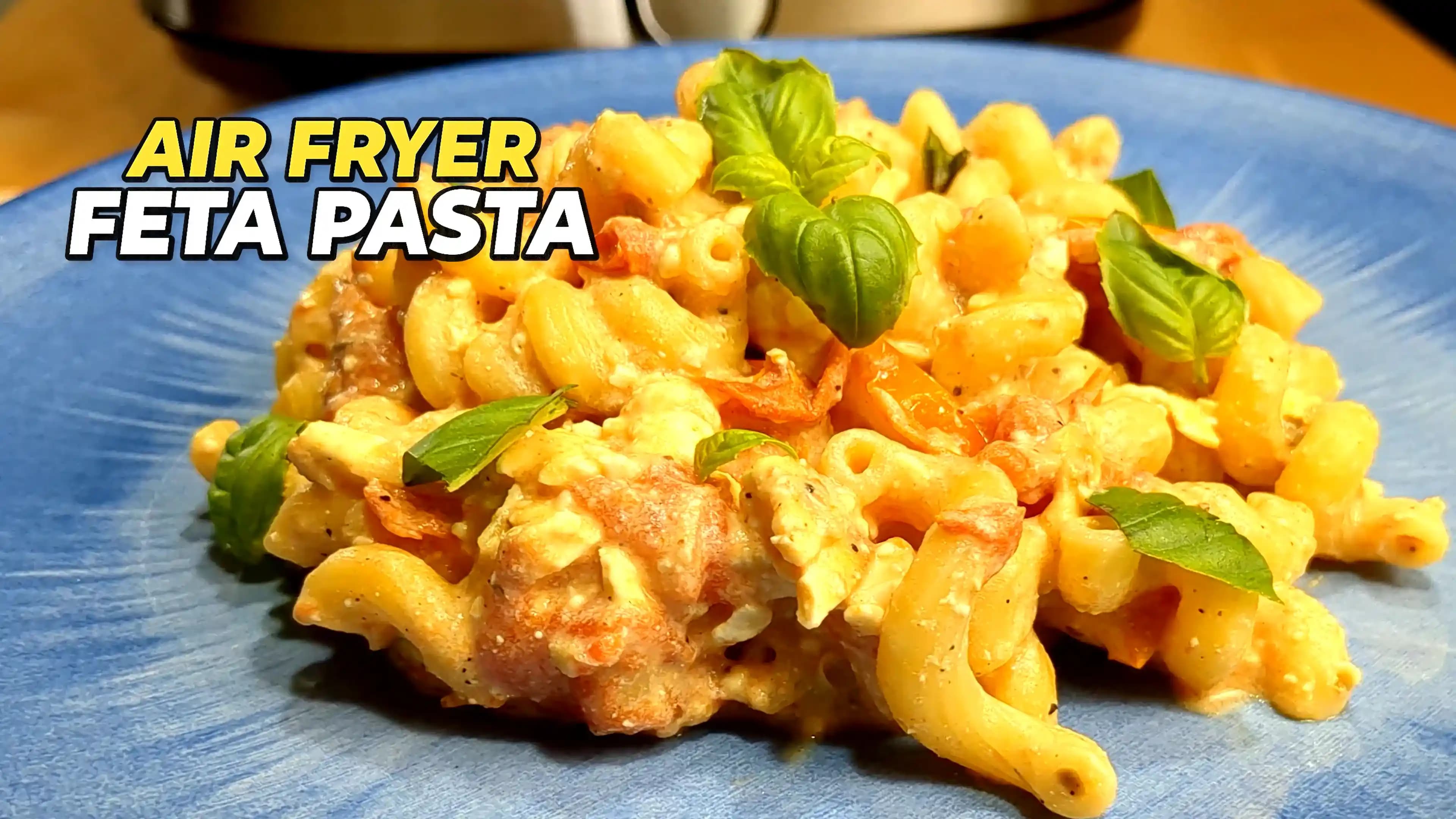 Air Fryer ile Viral Feta Peynirli Kiraz Domatesli Makarna Sosu Tarifi ve Püf Noktaları