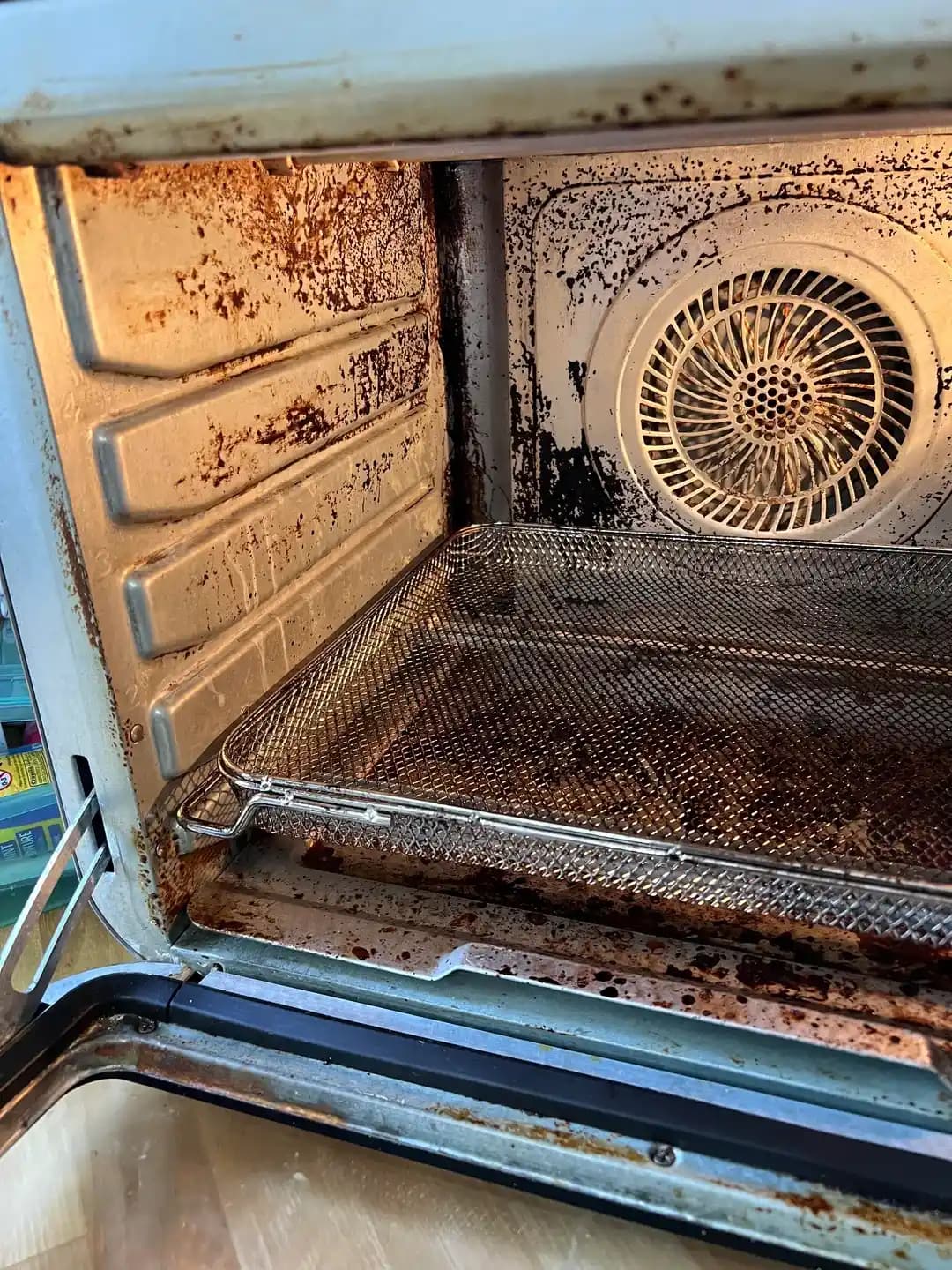 Air Fryer Temizliği ve Bakımında Doğru Yöntemler ve Dikkat Edilmesi Gerekenler