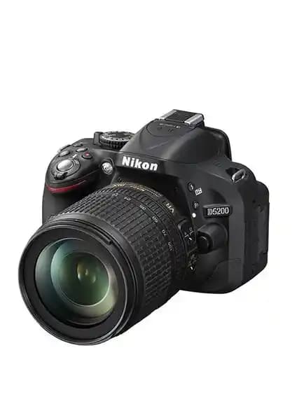 Nikon D5200 ile Yüksek Çözünürlük ve Çok Yönlü Fotoğraf Deneyimi