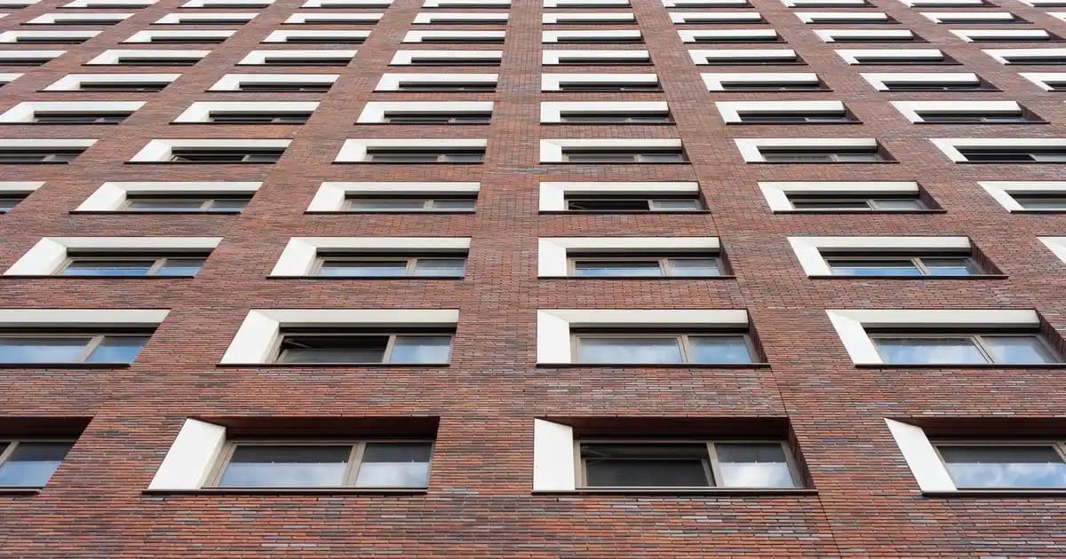 İnsansı Robotların Gelişimi ve Toplumdaki Etkileri Üzerine Kapsamlı Bir Analiz