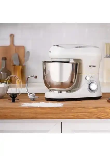 Emsan Bella Gusto Stand Mikser: Güçlü Performans ve Şık Tasarım ile Mutfaklarınızın Vazgeçilmezi
