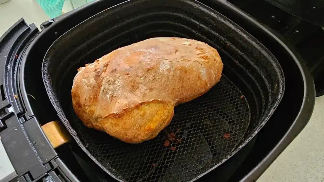 Airfryer ile Evde Ekmek Yapımı: Malzemeler, Mayalama ve Pişirme Teknikleri