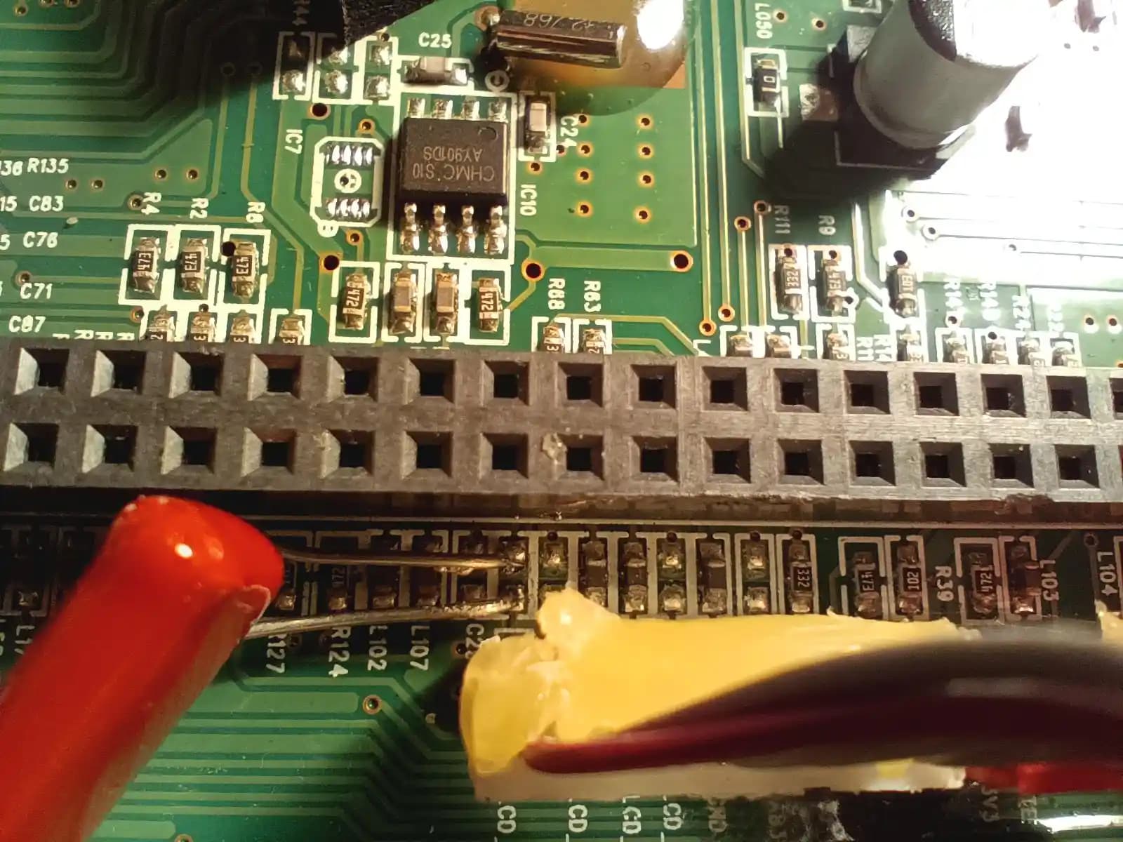 Elektronik Onarımlarda Kapasitör Seçimi ve Uygulama Risklerinin Detaylı İncelenmesi