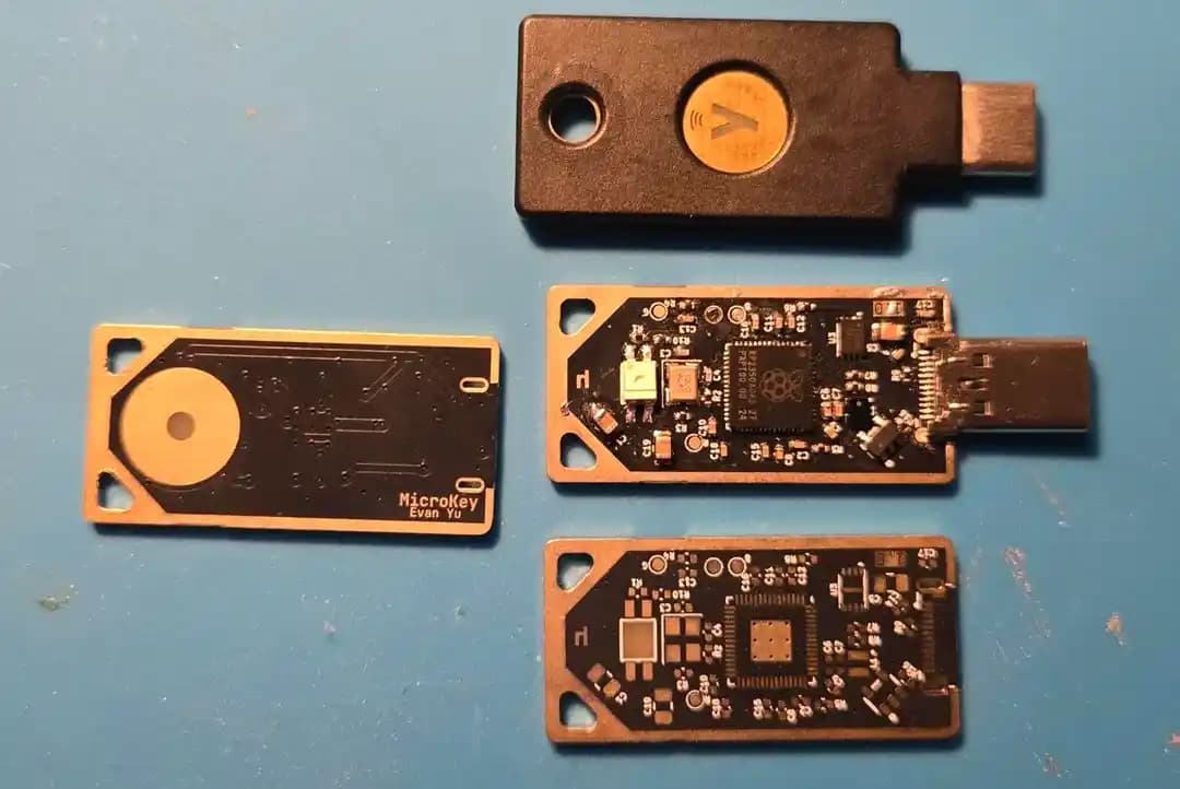 RP2350 Mikrodenetleyici ile Tasarlanmış FIDO WebAuthn Uyumlu MicroKey Güvenlik Anahtarı