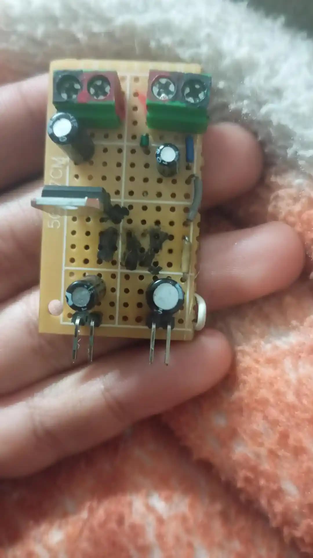 12V'den 5V ve 3.3V'a Dönüştürücü Modül Tasarımı ve Elektronik Temelleri