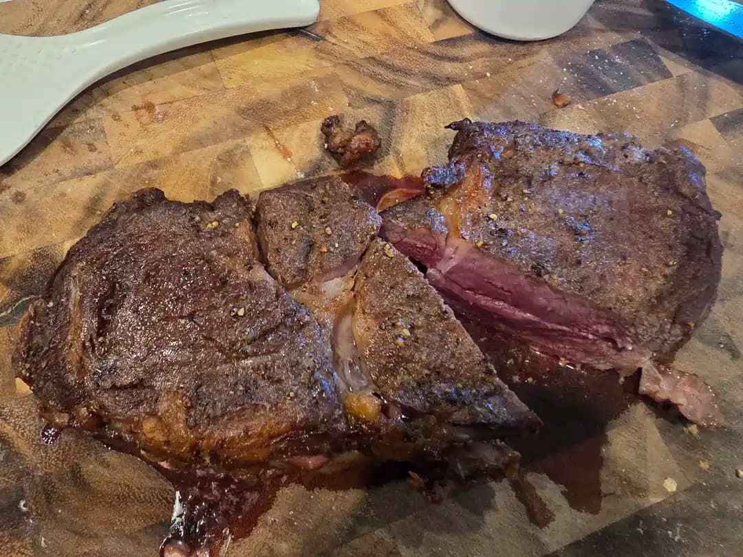 Air Fryer'da Biftek Pişirme Teknikleri: Doğru Yöntem ve İpuçlarıyla Lezzetli Sonuçlar