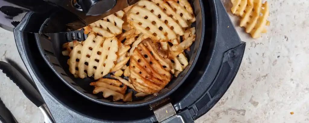 Air Fryer ile Ekmek Kızartma: Yöntemler, Ayarlar ve Kullanıcı Deneyimleri
