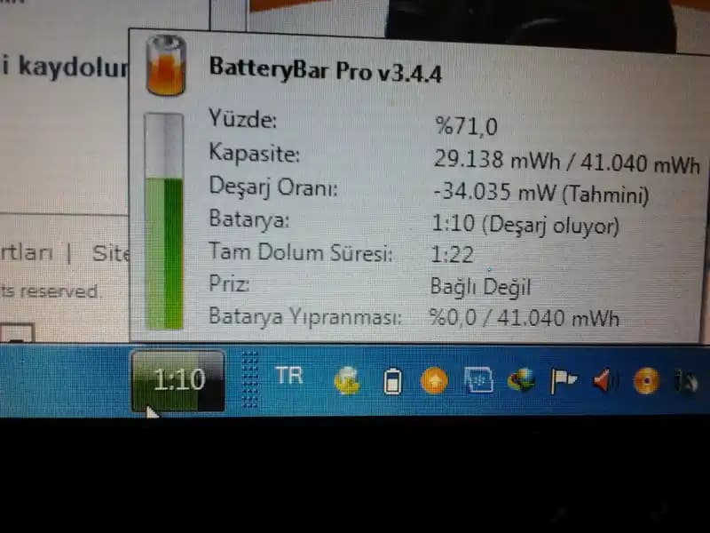 Laptop Bataryası Bağlanırken Kıvılcım Çıkmasının Nedenleri ve Güvenlik Önlemleri