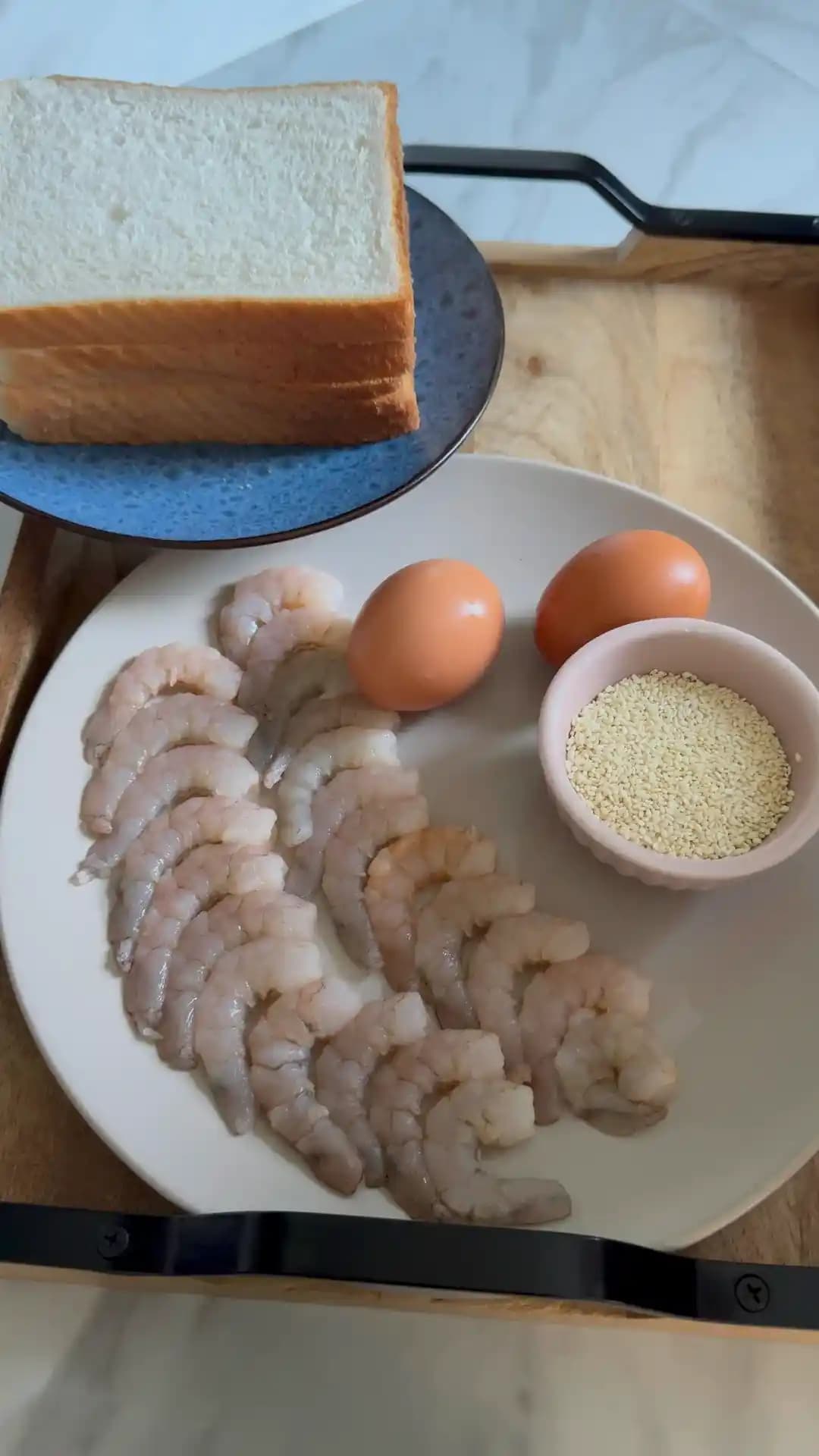 Air Fryer ile Karidesli Tost Tarifi: Sağlıklı ve Çıtır Atıştırmalık Hazırlama Yöntemi