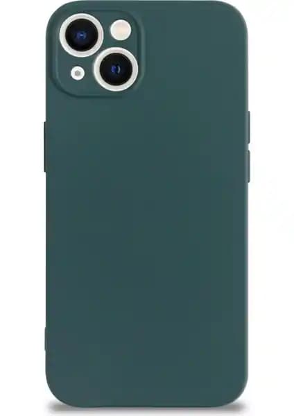 iPhone 13 için CaseArt ve Pirok Store silikon kılıflarının detaylı karşılaştırması