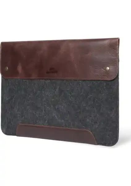 Megagear Deri ve Keçeli 13.3 İnç MacBook Pro Kılıfı: Şıklık ve İşlevsellik Bir Arada