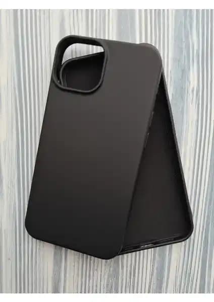 iPhone 14 ve iPhone 15 Pro Silikon Kılıflarının Karşılaştırması ve Özellikleri