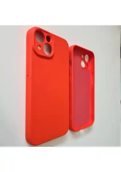 Pirok Store iPhone 13 ve iPhone 14 ProMax Silikon Kılıflarının Detaylı Karşılaştırması