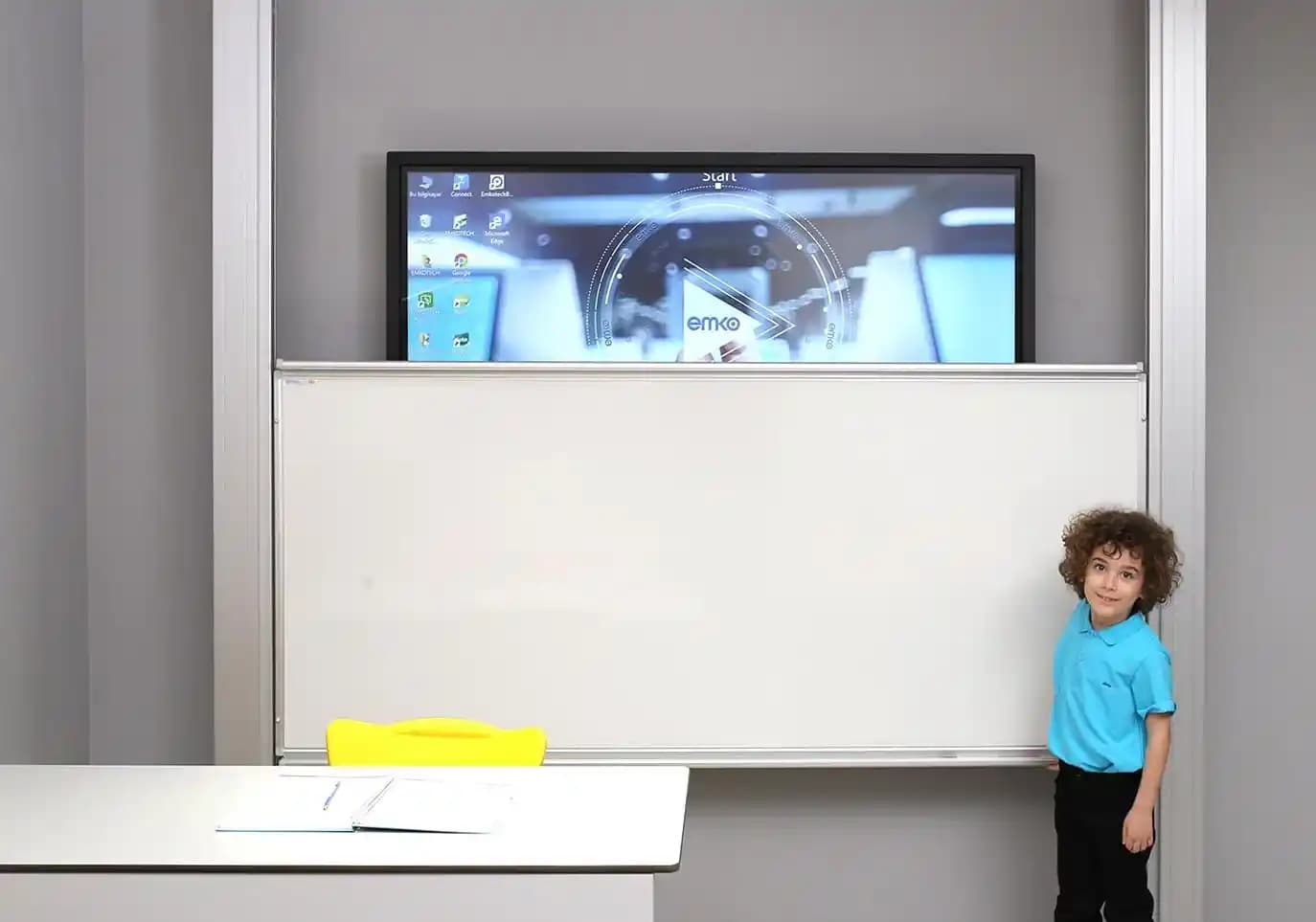 Akıllı Yazı Tahtalarının Dijital Dönüşümdeki Rolü ve Geleceği Üzerine Güncel Bir Analiz