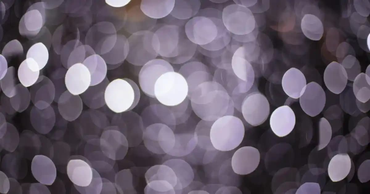 Altın Pembe Renkli Mutfak Mikseri: Estetik ve İşlevselliğin Bir Arada Sunumu