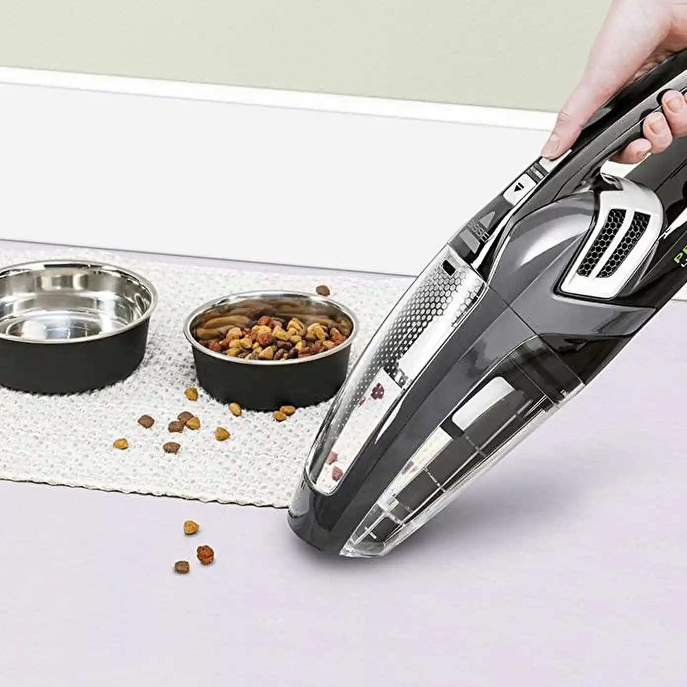 Evcil Hayvan Sahipleri İçin Elektrikli Süpürge Seçerken Dikkat Edilmesi Gereken Özellikler ve Teknolojik Gelişmeler