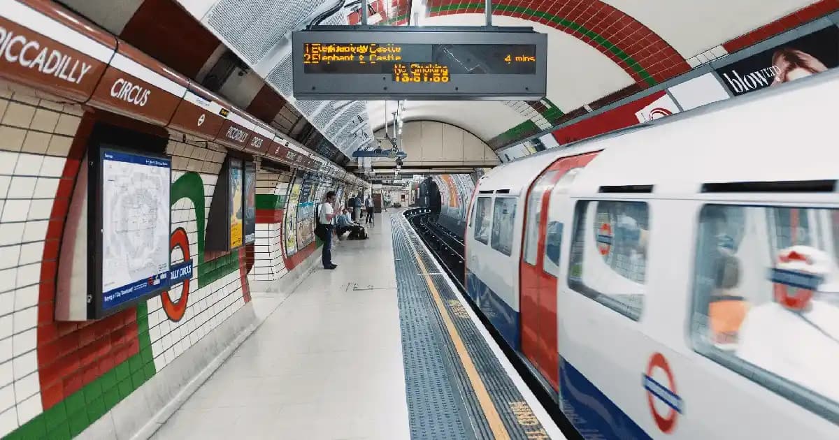 Galaxy 45W Hızlı Şarj Kablosu: Güç ve Güvenlik Sunan Dayanıklı Şarj Çözümü