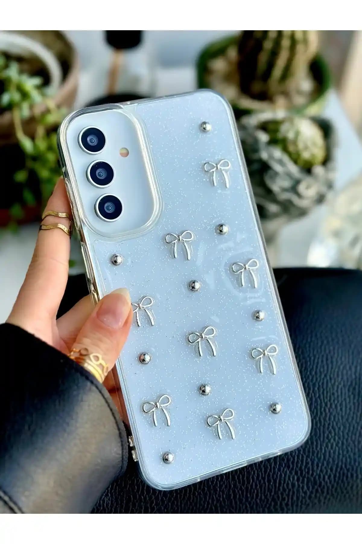 Galaxy A13 İçin 3D Tasarımlı Silikon Kılıfların Günümüzdeki Yeri ve Önemi