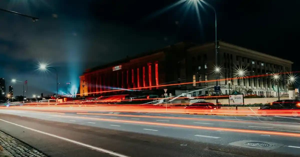 Galaxy Saatler İçin Metal Kordon Seçenekleri: Uyum ve Dayanıklılık Analizi