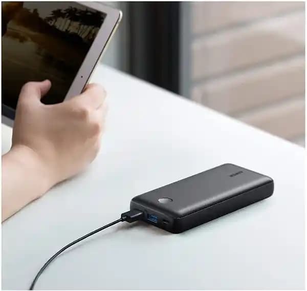 Güç Bankası Seçiminde Kapasite ve Özelliklerin Önemi: 30000 mAh ve 20000 mAh Alternatifler