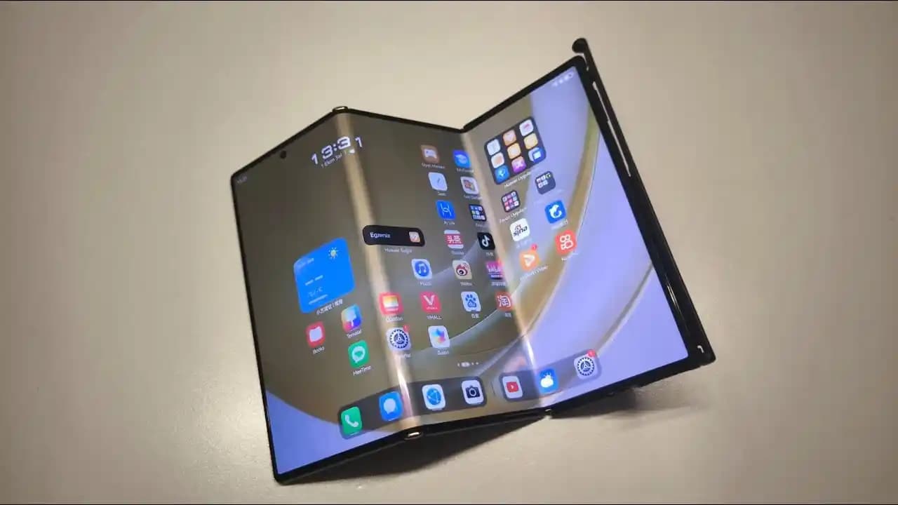 Huawei’nin Katlanabilir Telefon Tasarımında Güncel Trendler ve Yenilikler Analizi