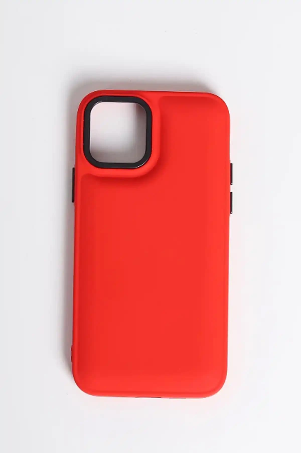 iPhone 11 Silikon Kılıf Tasarımı: Estetik ve Fonksiyonellik Bir Arada