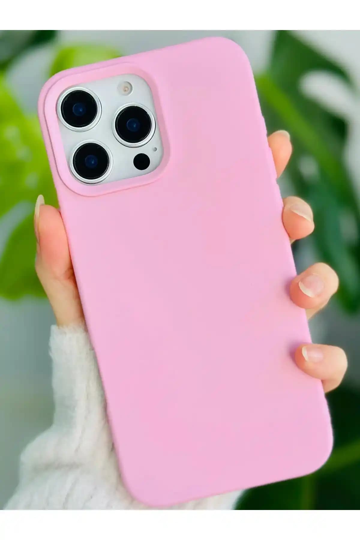 iPhone 14 ile Uyumlu Aksesuarlar: Seçim Kriterleri ve Güncel Trendler