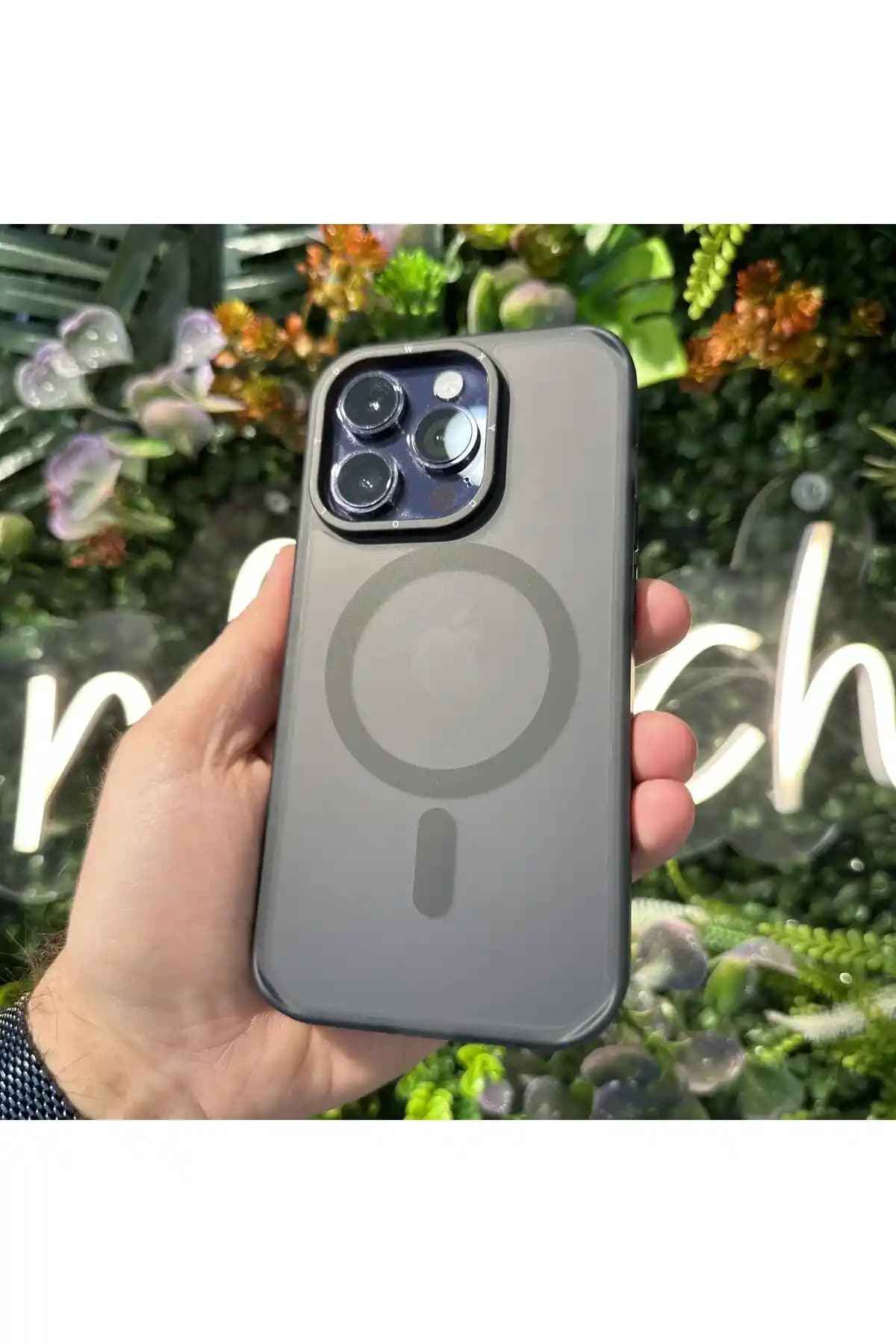 iPhone 14 Performansını Artıran Aksesuarlar ve Teknik Özellikler Rehberi