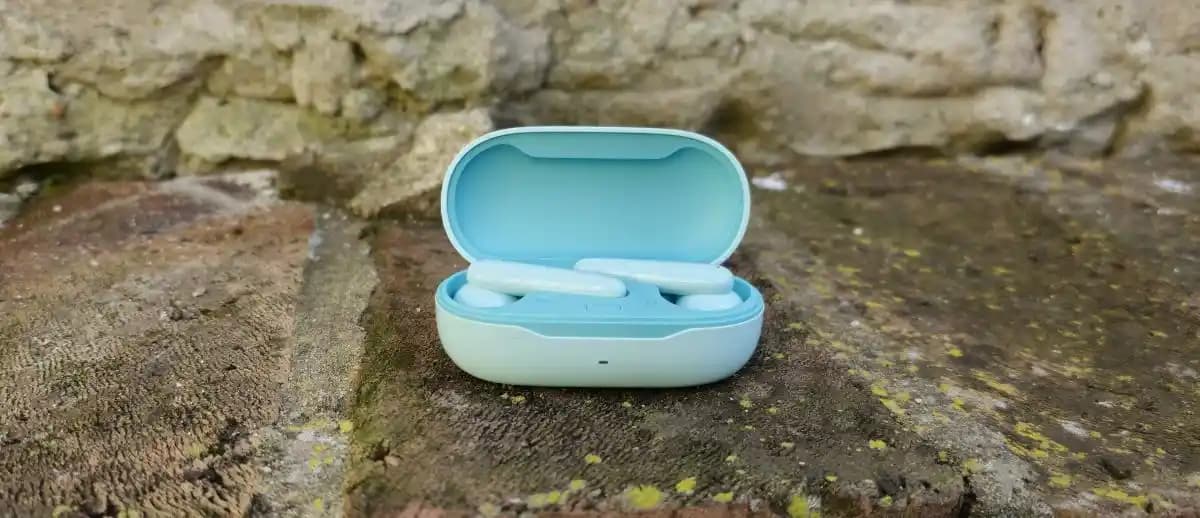 Kablosuz Kulaklık Seçiminde Güncel Trendler: FreeBuds SE ve SoundPEATS Karşılaştırması