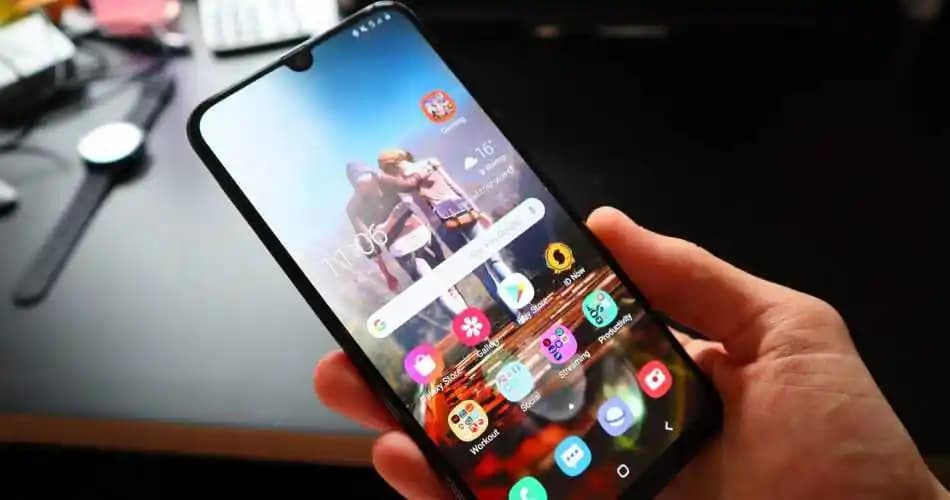 Samsung uygun fiyatlı akıllı telefon modelleri ve 3000 TL altı seçenekler