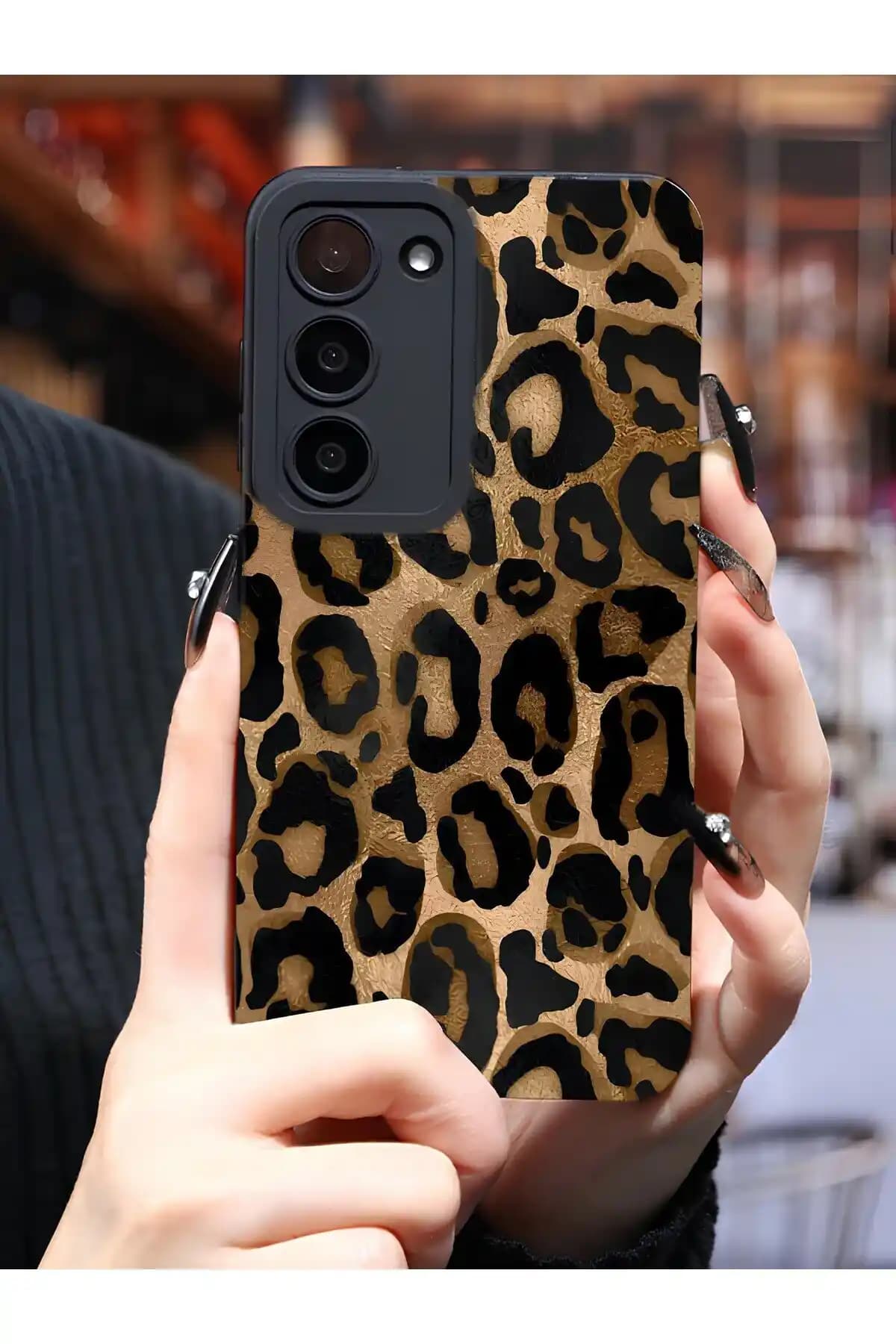 Silikon Dokulu Telefon Kılıflarının Özellikleri ve Günümüzdeki Kullanım Alanları