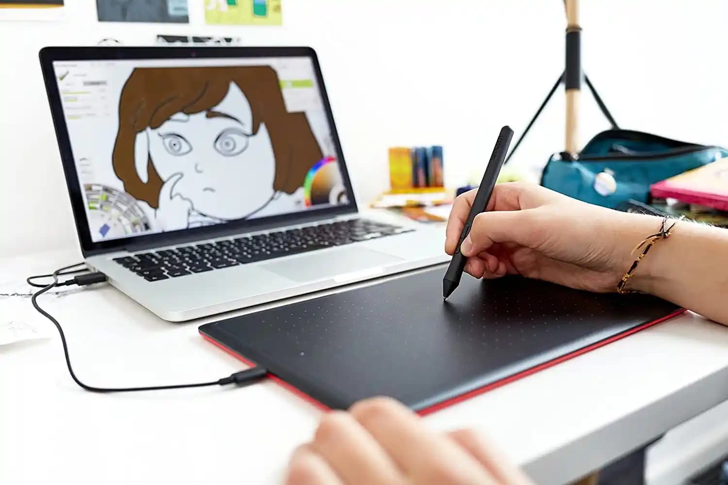 Wacom One Medium: Dijital Çizim ve Tasarımda Yeni Nesil Grafik Tableti Özellikleri