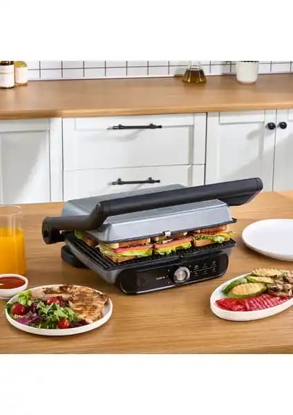 Karaca Gastro Grill Pro 2400W İzgara ve Tost Makinesi: Güçlü Performans ve Çok Fonksiyonlu Kullanım