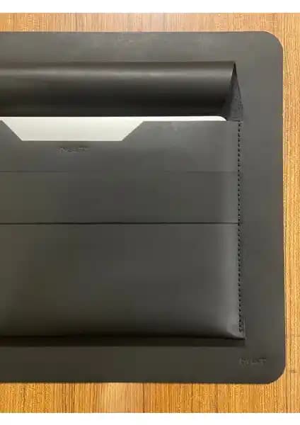 MAT DERİ Siyah Hakiki Deri Çanta MacBook 13 İnç Uyumlu Koruyucu Kılıfı