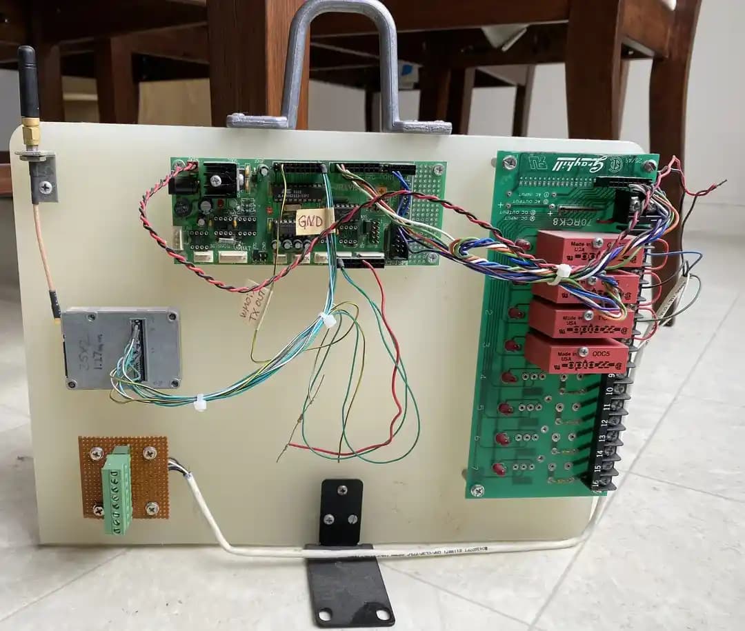 1990'larda GSM Kontrollü Endüstriyel Otomasyon: Arduino Öncesi SMS Tabanlı Sistemler