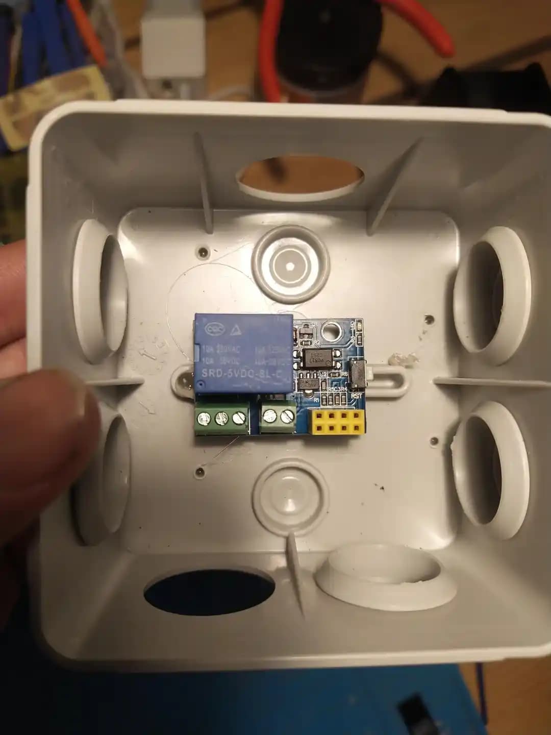 Akıllı Priz Tasarımında Güç Kaynağı, Röle Kullanımı ve Güvenlik Standartları