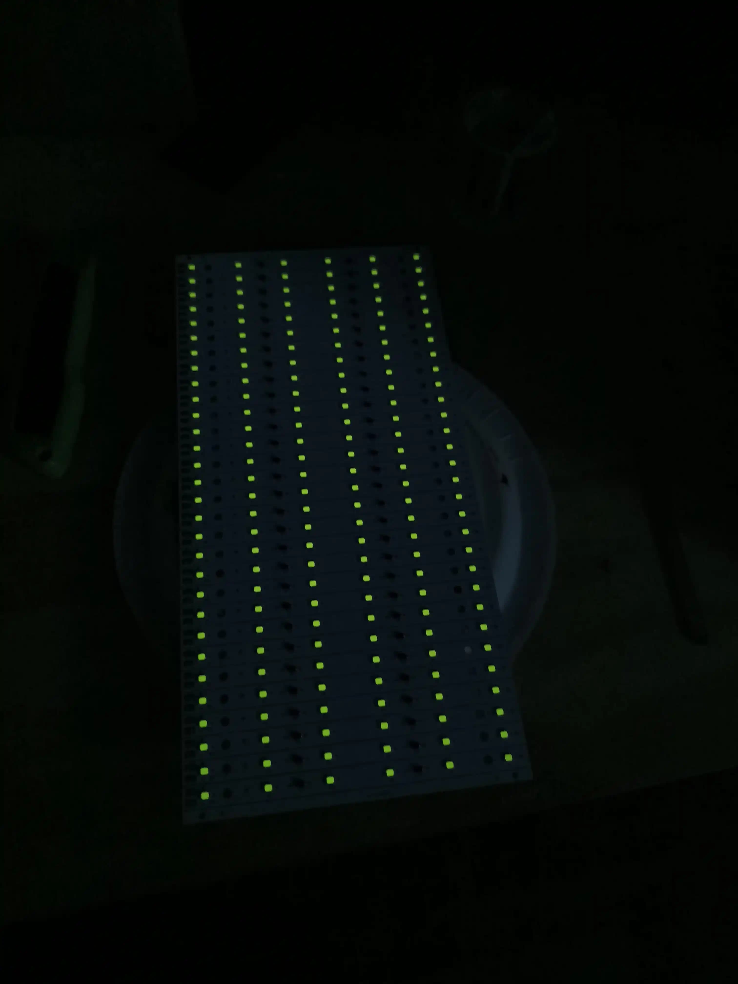 Sıcak LED'lerin Kendi Kendine Parlaması: Fosfor ve Termal Enerjinin Rolü