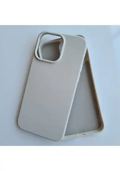 Pirok Store iPhone 14 ProMax ve 15 ProMax Kadife Silikon Kılıf Karşılaştırması