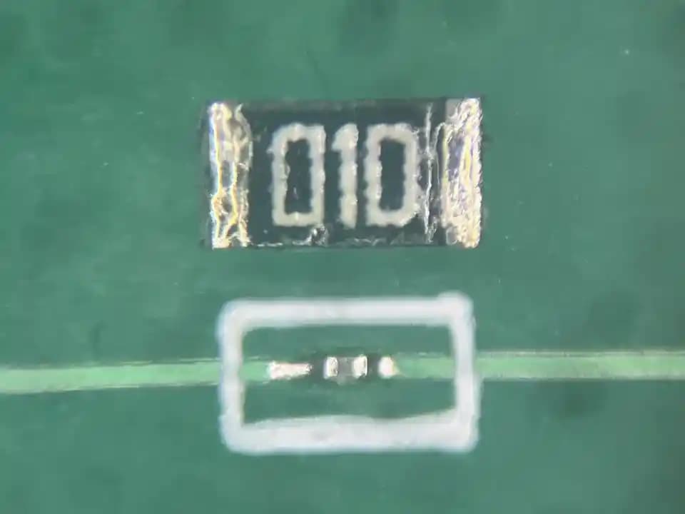 El ile En Küçük 008004 Kapasitörün Hassas Lehimlenmesi ve Mikro Lehimleme Teknikleri